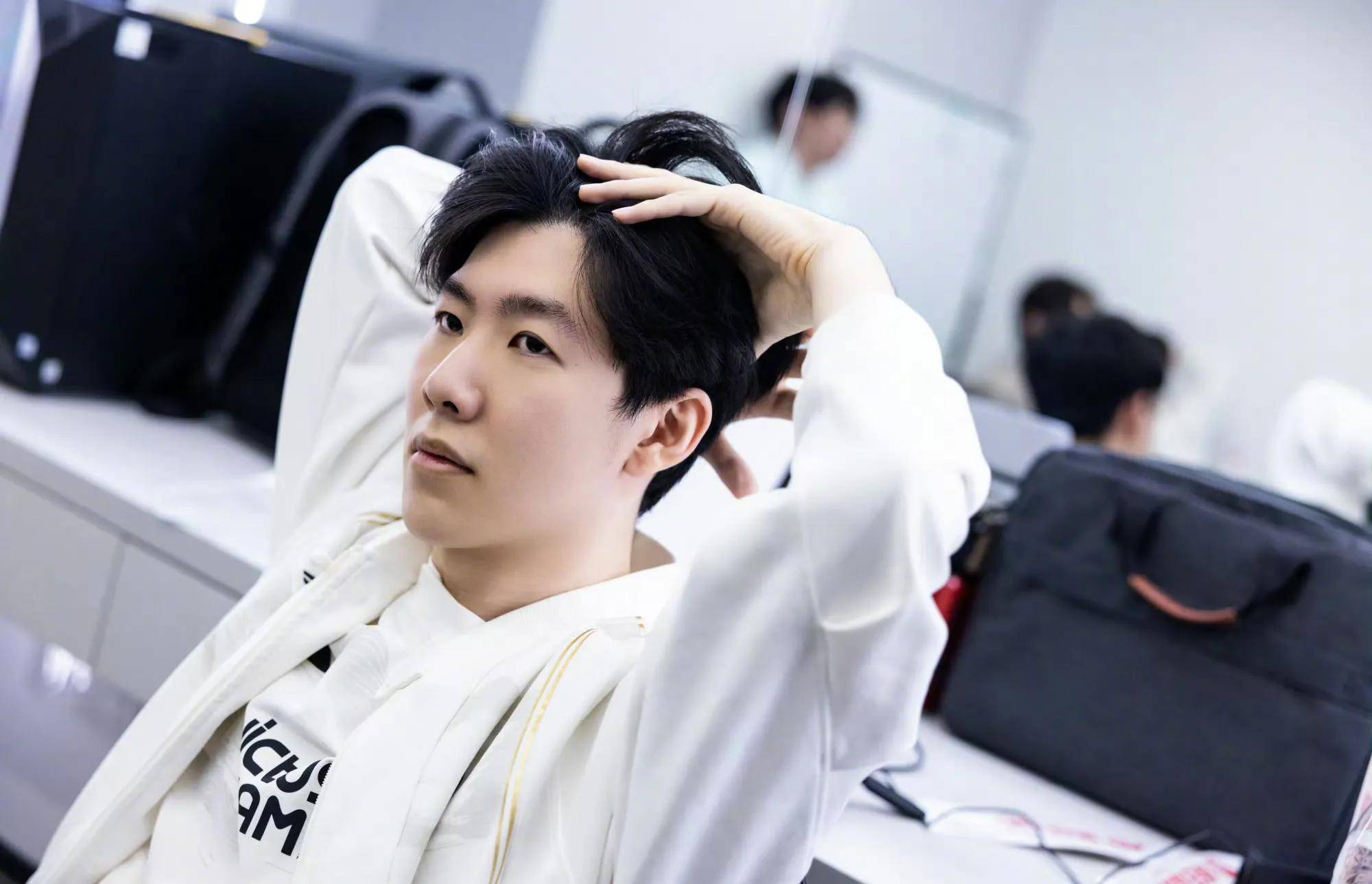 度突破对方 度突破对方