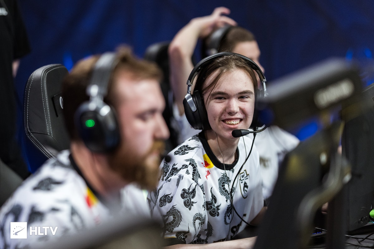 是任何足球 是任何足球