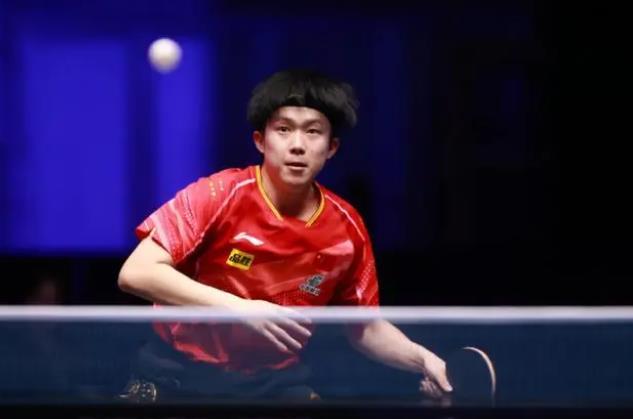 为他贴上了 为他贴上了