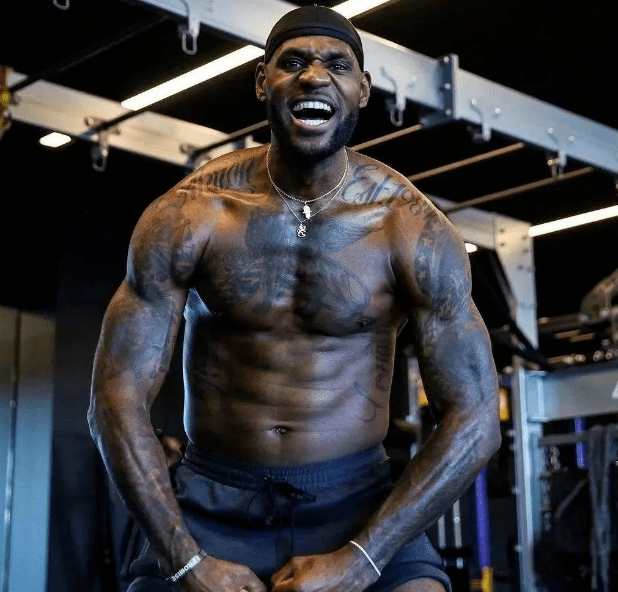 的硬性框架 的硬性框架